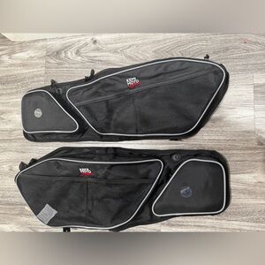Off road vehicle door bags with removable knee pads